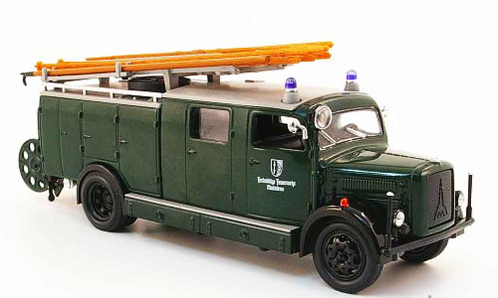 Модель пожарного автомобиля Magirus-Deutz 330, образца 1941 года, масштаб 1/43  